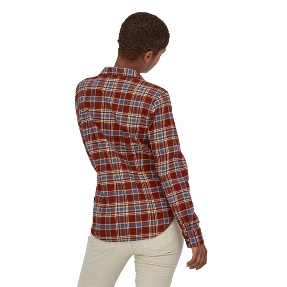 PATAGONIA | Women's Organic Cotton Fjord Flannel Shirt - Ice Fjord: Fox Red - Picture 3 of 6